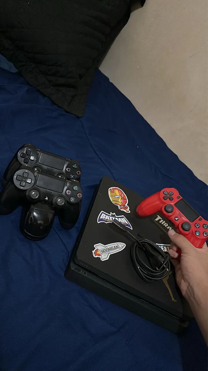 PlayStation 4 Plus  - Foto 3