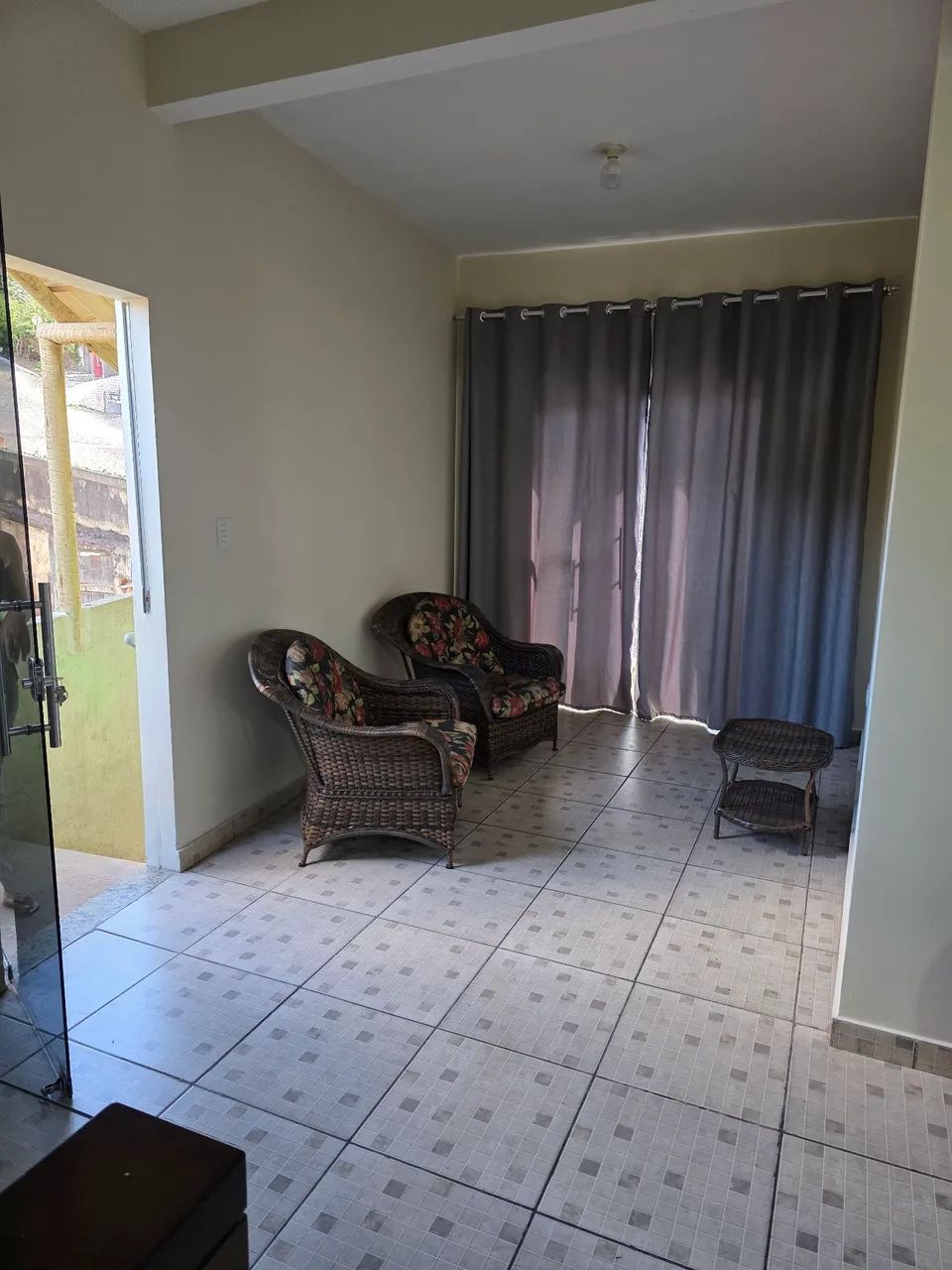 Aluga-se Apartamento 