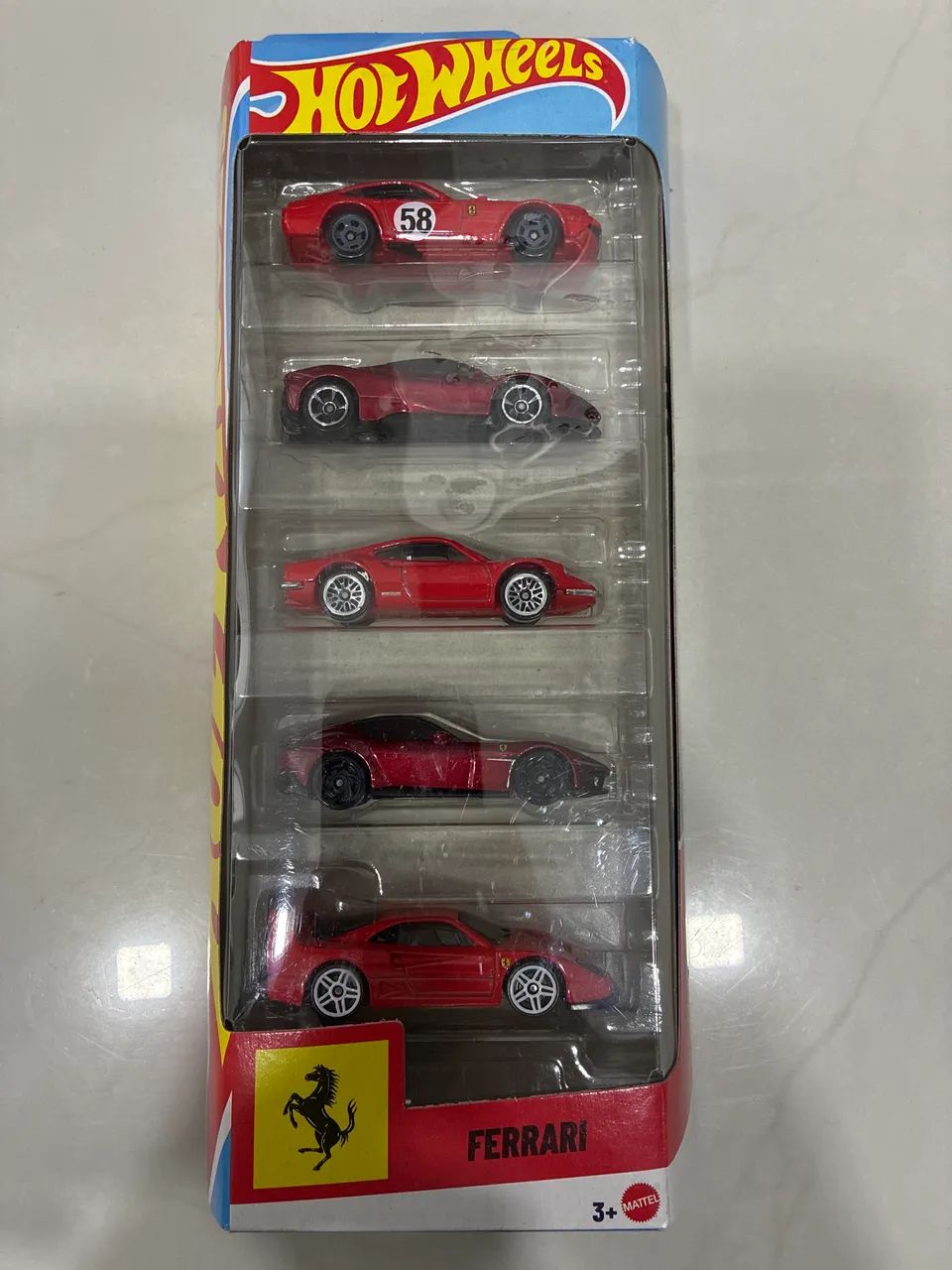 Kit hotwheels Ferrari