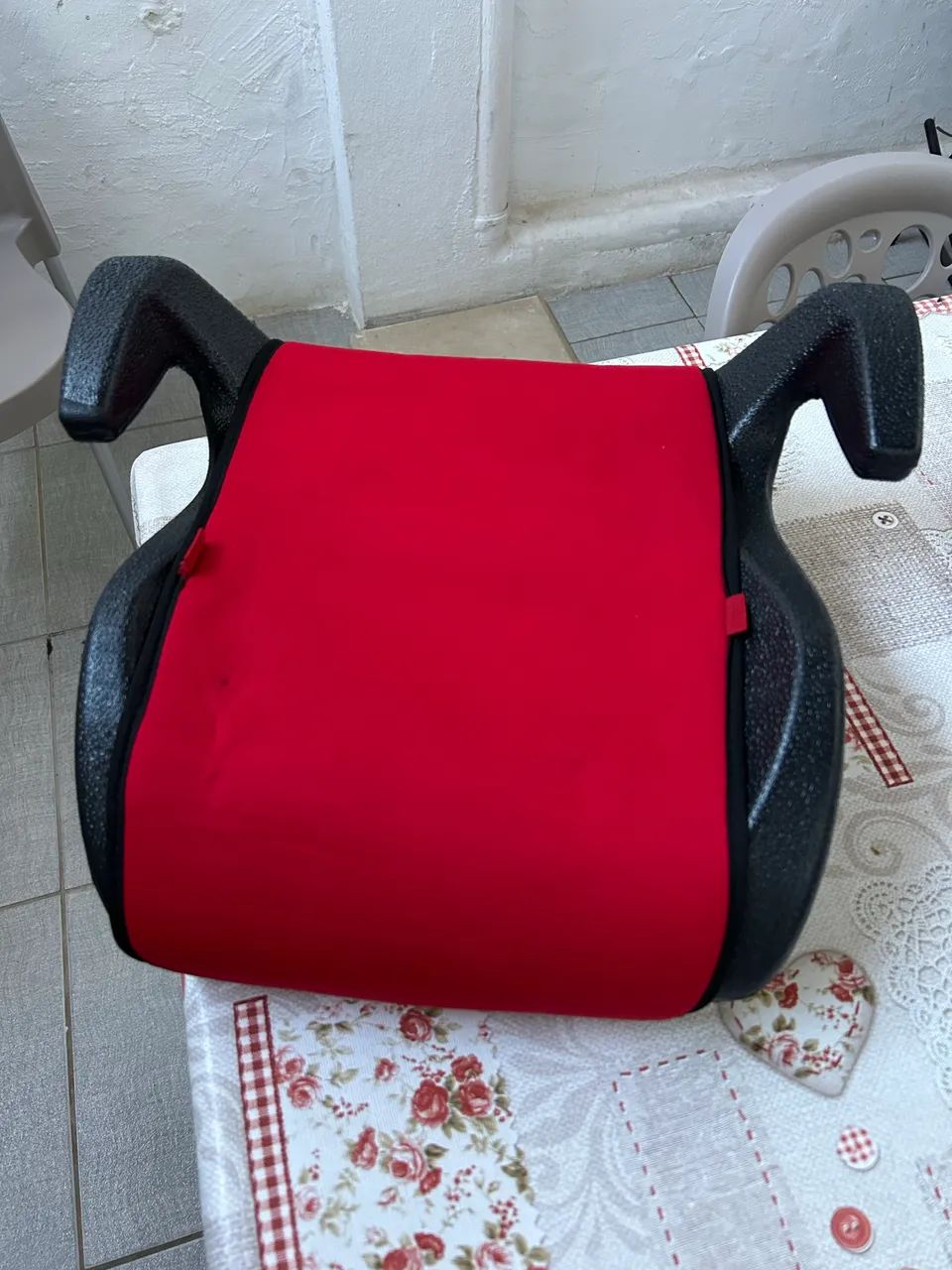 Assento de elevação para auto-infantil