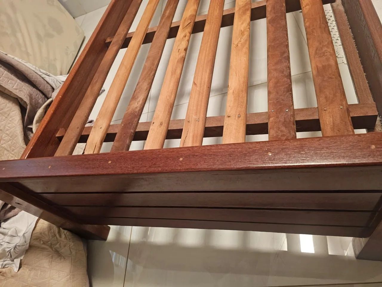 Vende se Cama de Solteiro e Colchão  - Foto 4