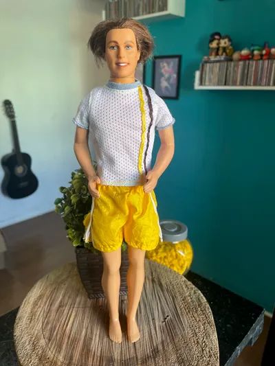 Boneco Ken Mattel - Pescoço Colado (Não esta Quebrado)