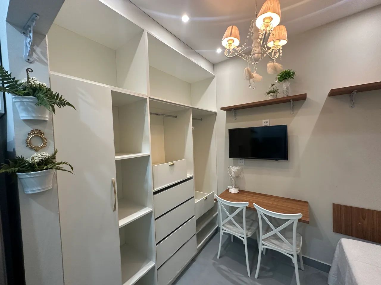 Locação. Apartamento mobiliado. Centro da cidade. - Foto 3