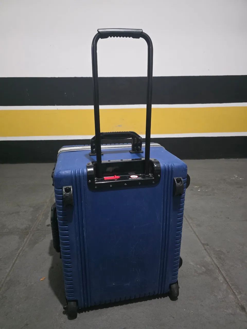 Case (mala reforçada)