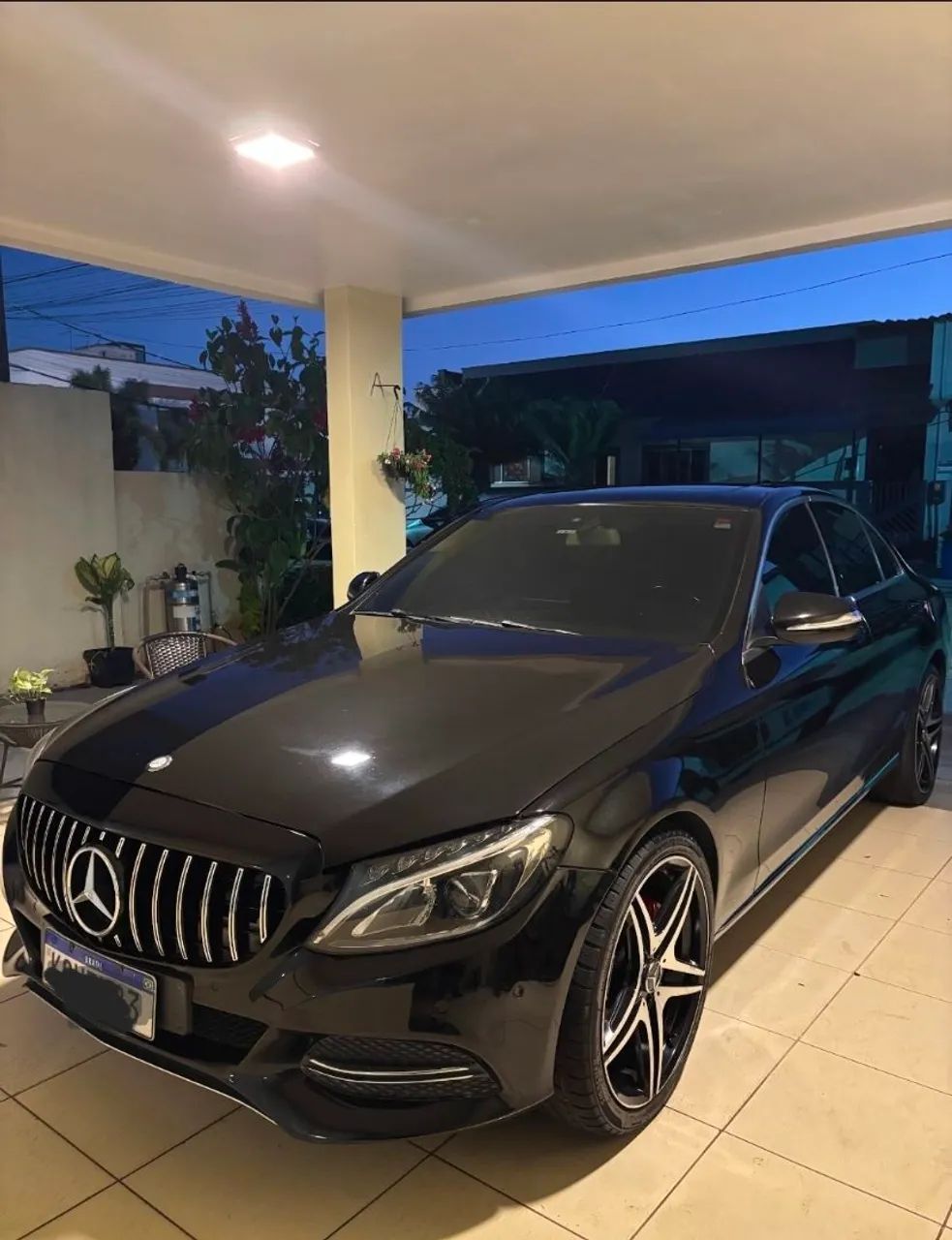 Mercedes-Benz C-200 C-200 Avantgarde 2.0 TB 16V 184cv Aut. 2015
