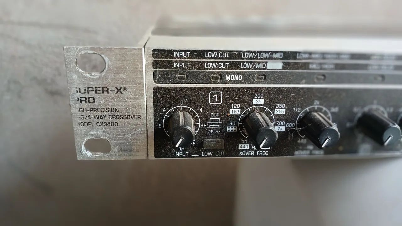 Crossover behringer super-x pro - Foto 4
