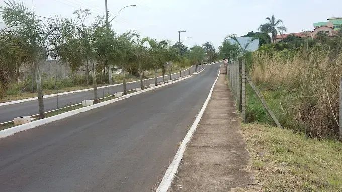 Lote de 756m² Escriturado no Condomínio Belvedere Green | Divisa com APP | Projeto Incluso - Foto 7