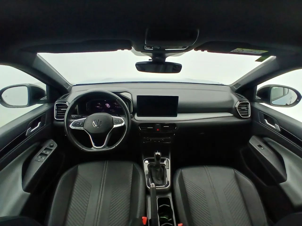 Volkswagen Tera High 1.0 170 TSI Flex 12V 5p Aut, foto 15 de 18
