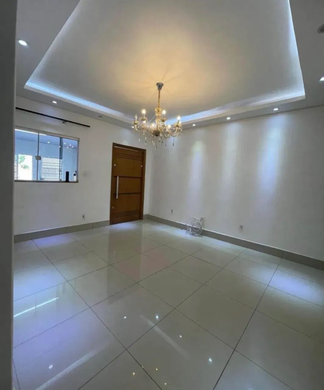 CASA COND. SÁVIO BRANDÃO, 3 QUARTOS 2 SUÍTES, ESCRITÓRIO E CHURRASQUEIRA, C/ REFORMAS E AR - Foto 5