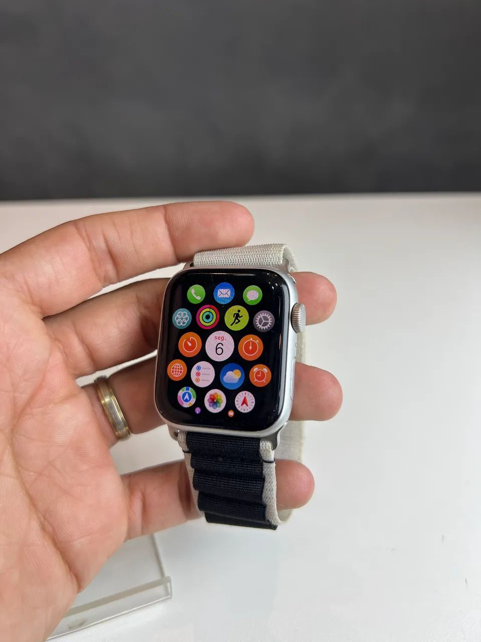 Vendo Apple Watch SE1 Nike 44mm  - Foto 2