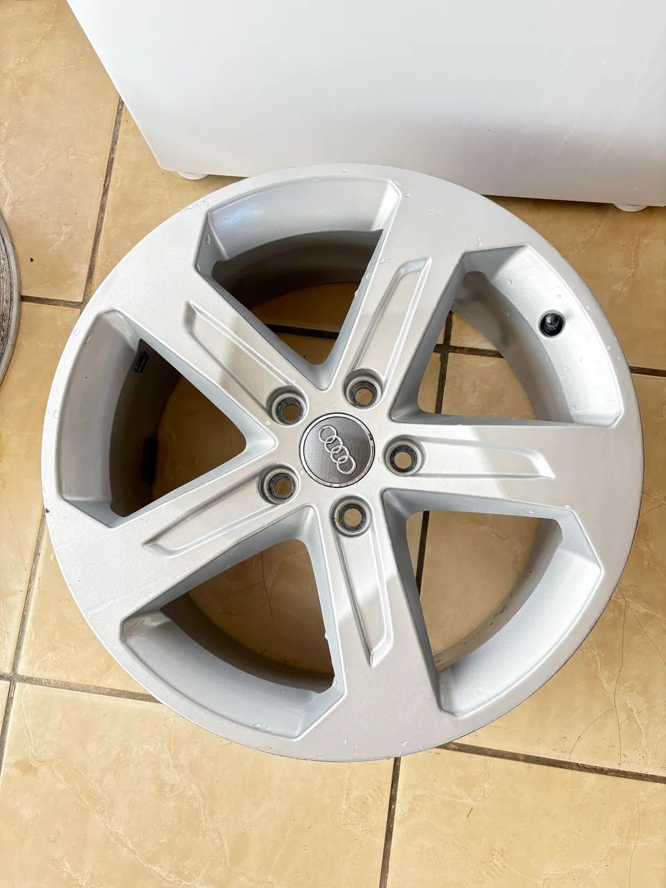 Vende-se Rodas Aro 17 AUD A3 ORIGINAIS