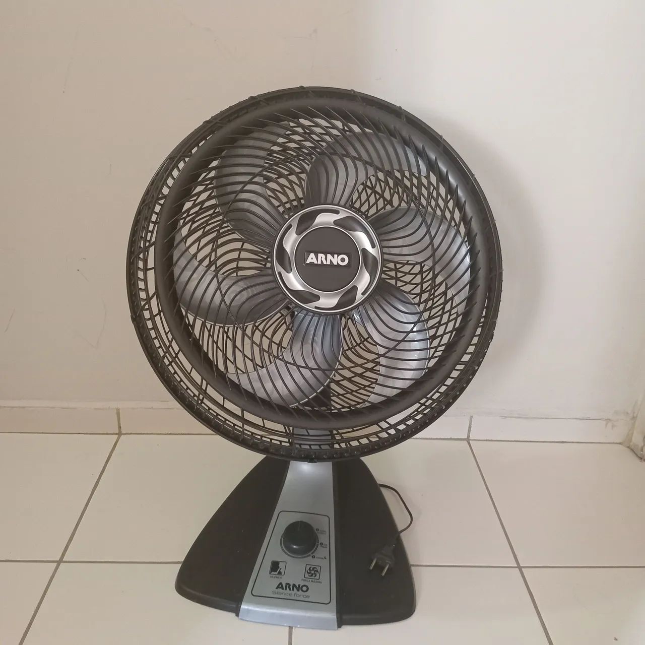 Ventilador Arno Silencie force. 110V