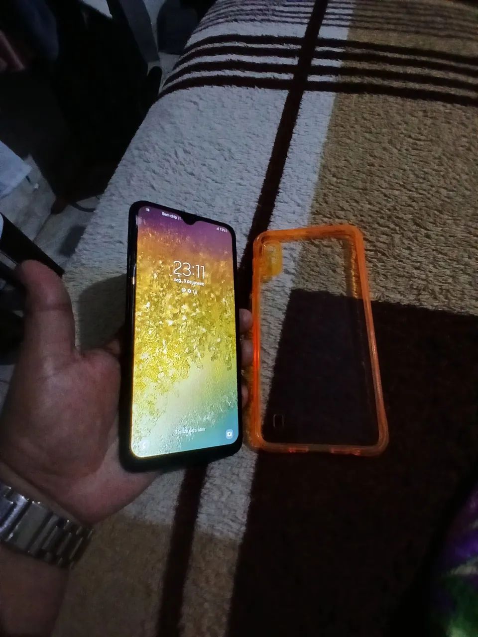 Celular Samsung A10 normal de 32GB duos  - Foto 4