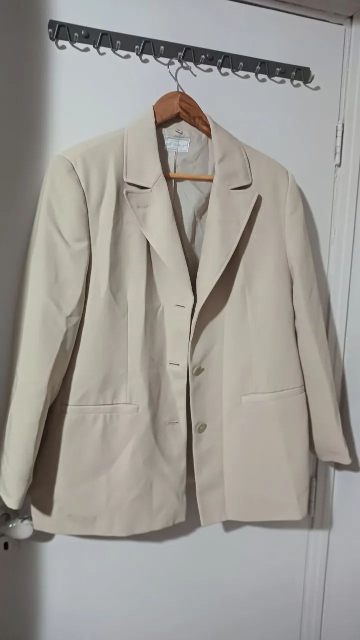 Blazer feminino bege