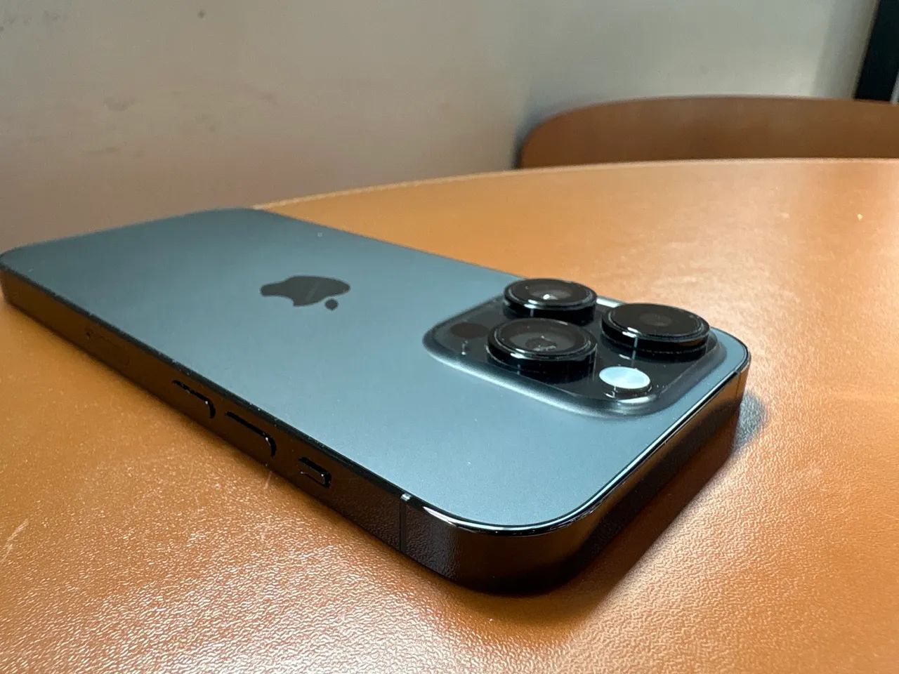 iPhone 14 Pro - Foto 2