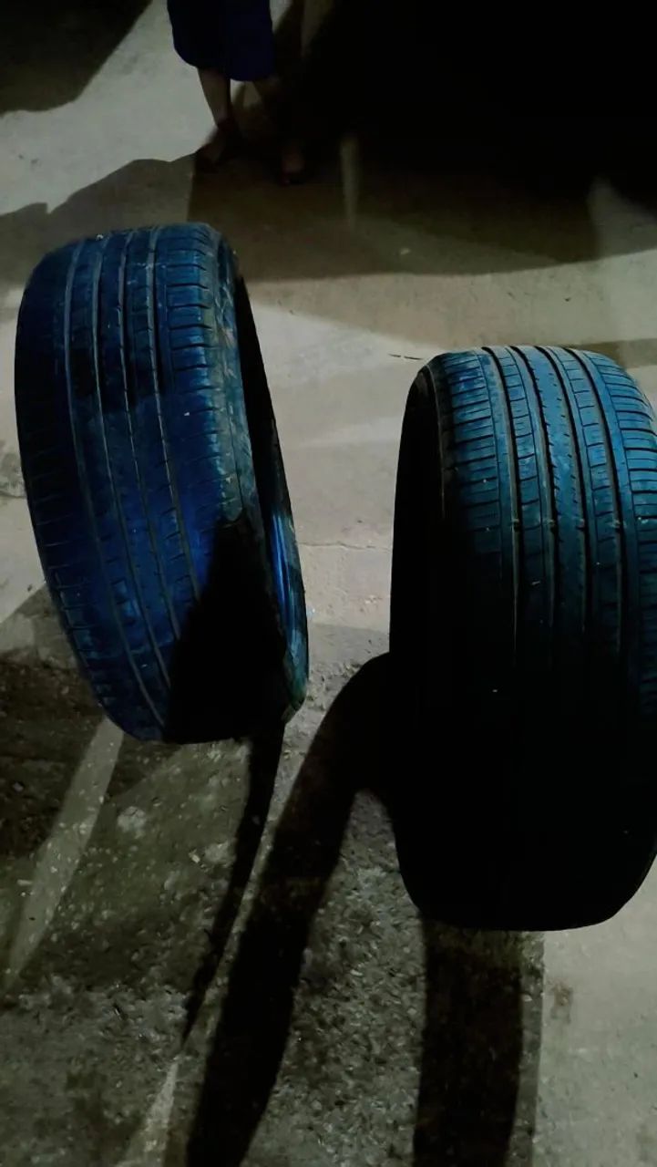 Vendo pneu aro 18  - Foto 3