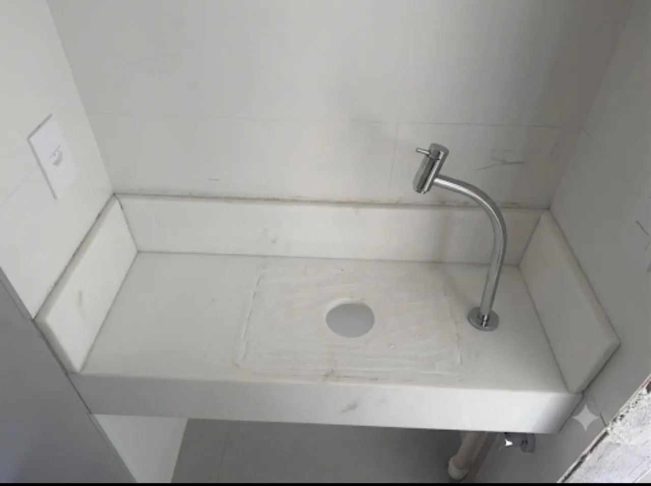 Bancada  para lavado sem uso