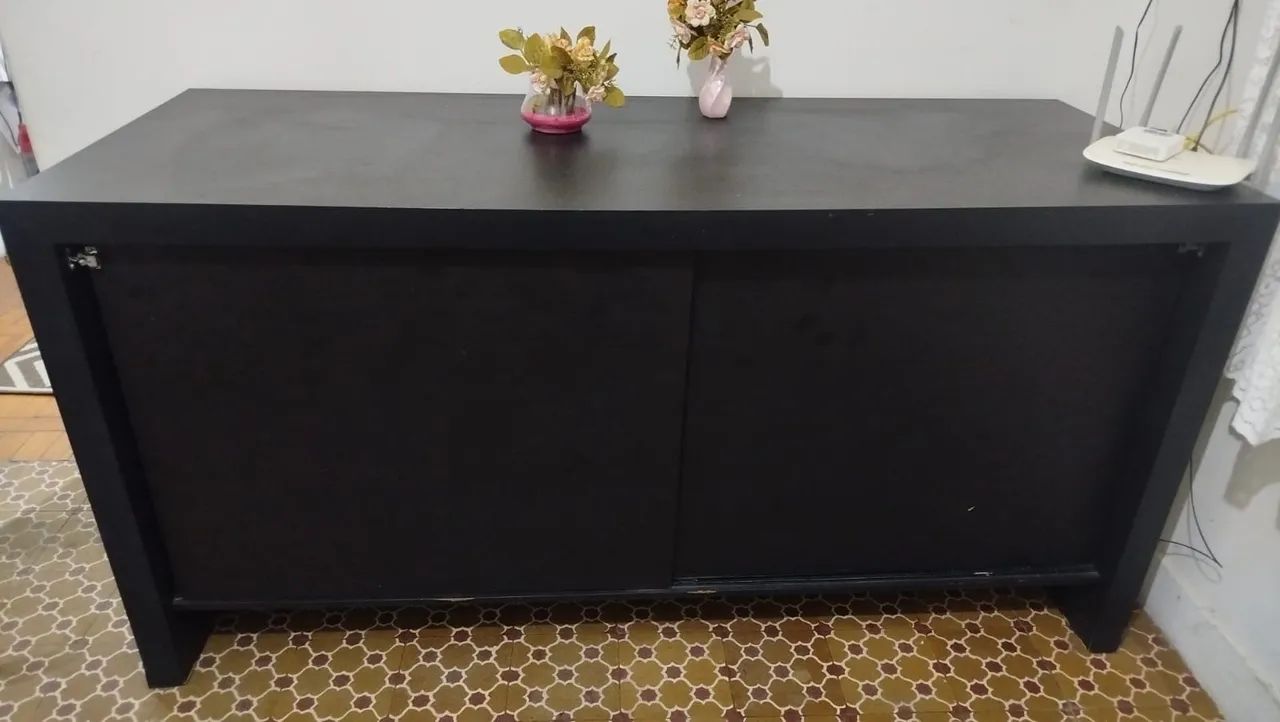 Móvel buffet preto 