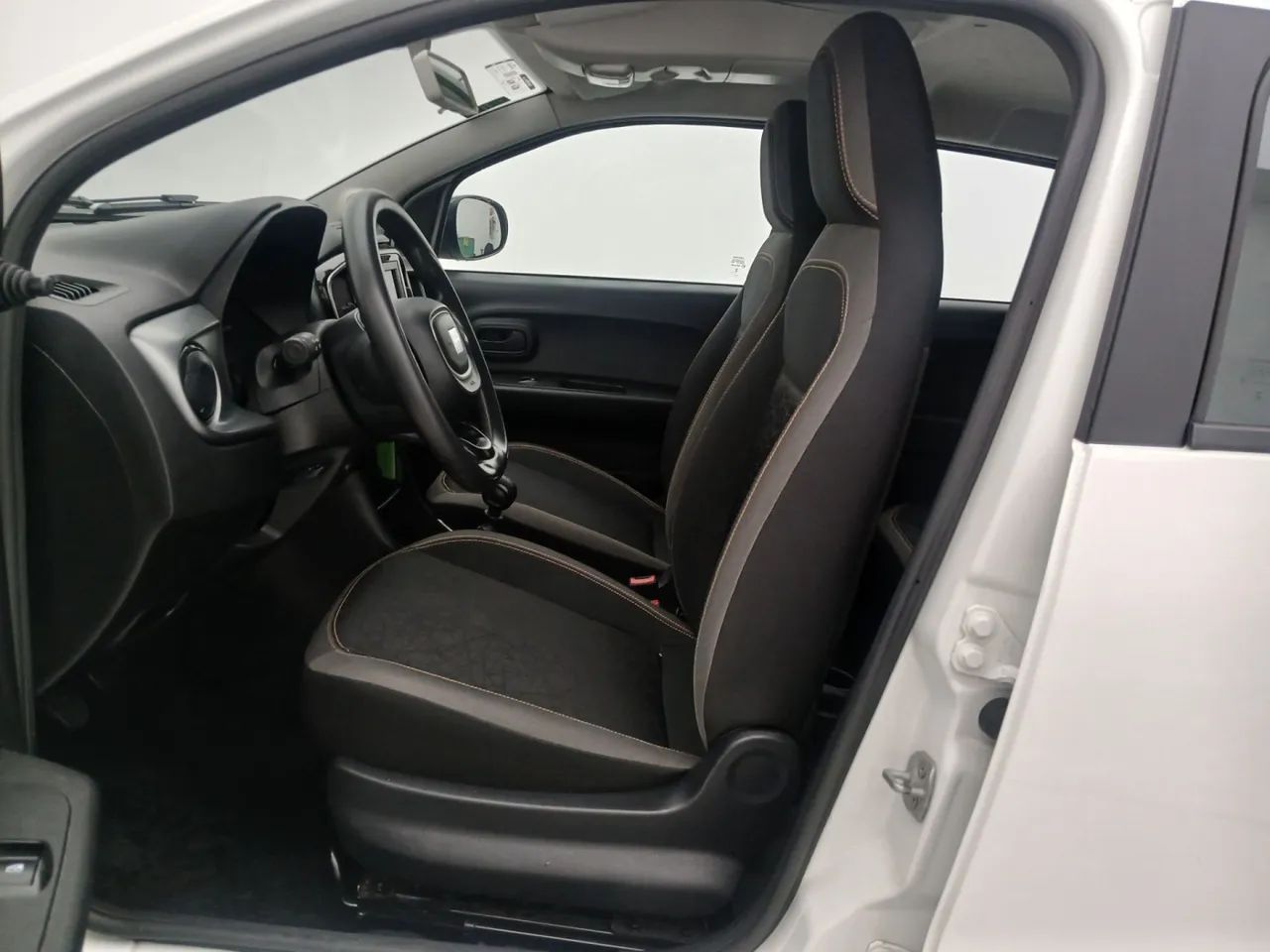 Fiat Mobi DRIVE 1.0 Flex 6V 5p, foto 16 de 18
