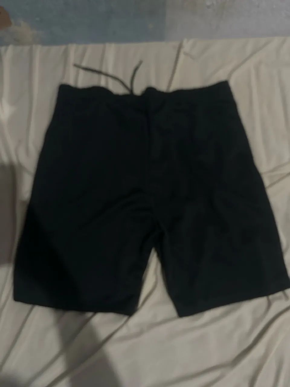 SHORT PRETO ADIDAS TAMANHO M - Foto 3