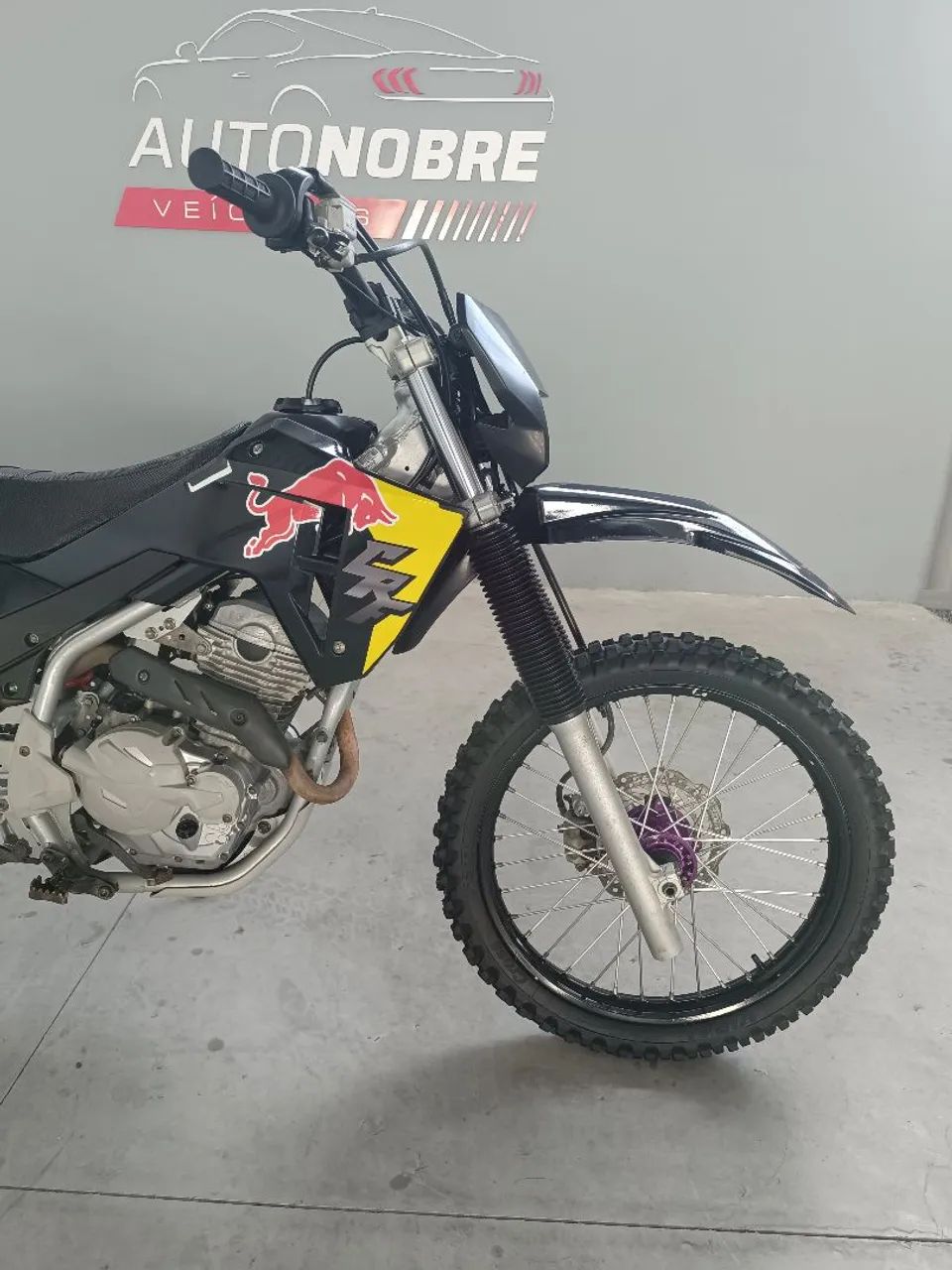 CRF 250 2024 - Foto 3