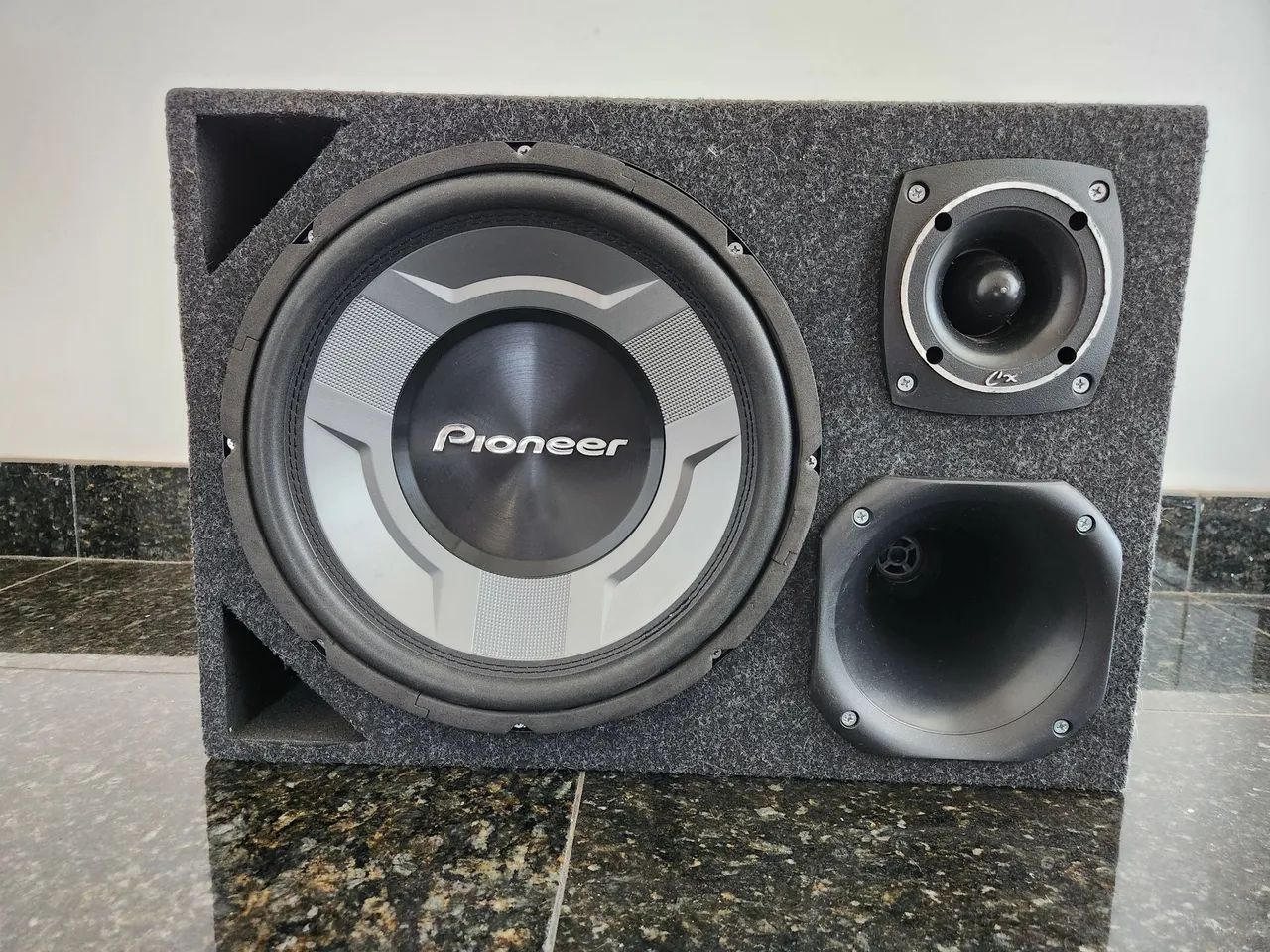 Caixa Trio / Grave com Subwoofer Pioneer de 12 polegadas