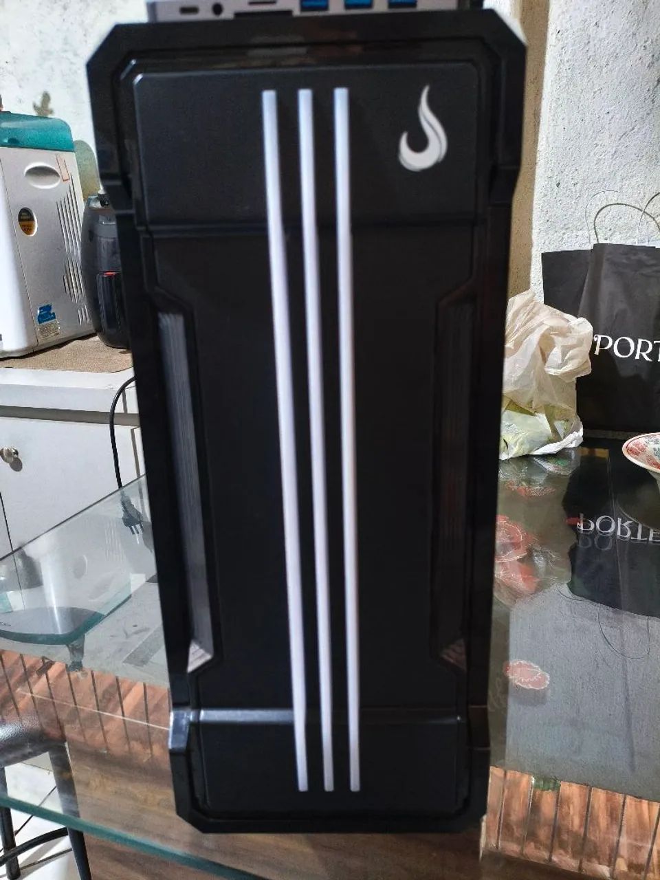 Gabinete rise mode Zeus 