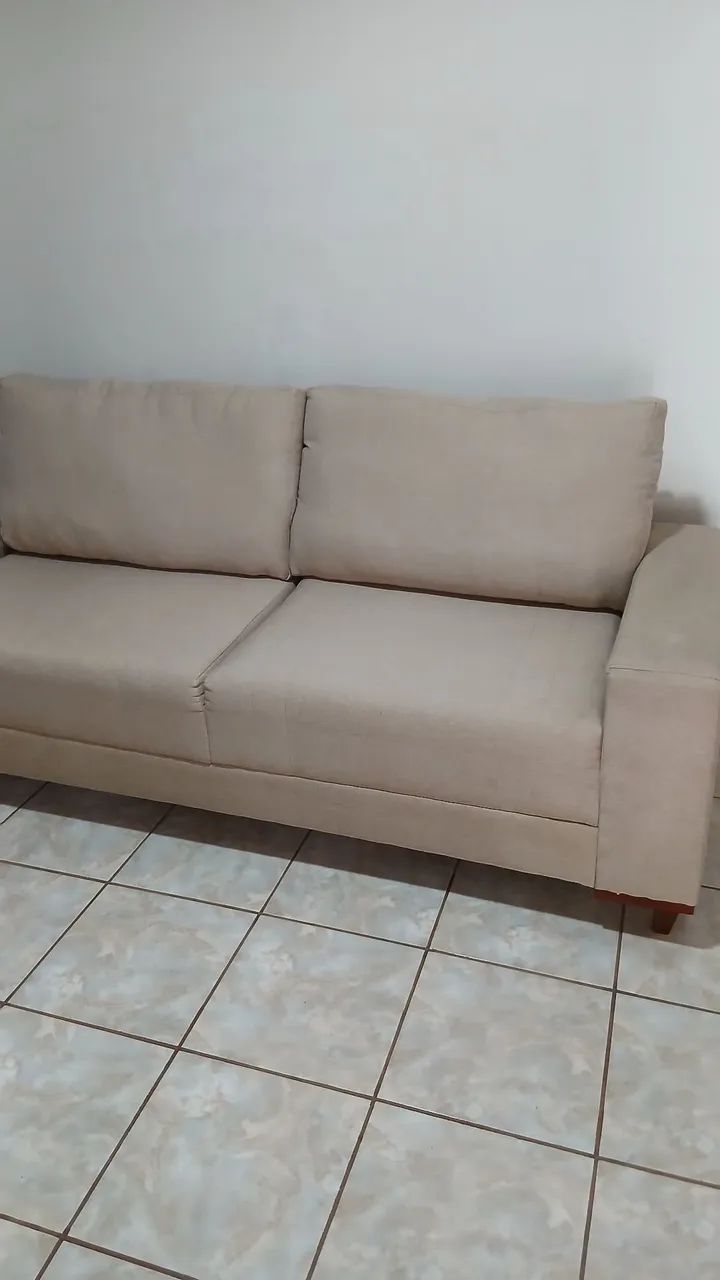Vendo sofá 3 lugares - Foto 2