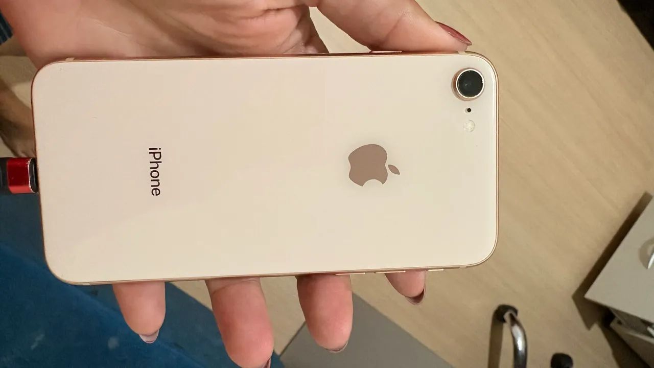 iPhone 8 para retirada de peças - Foto 3