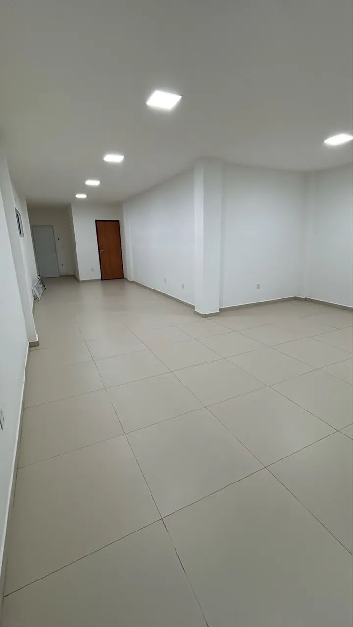 Sala Comercial Nova para Locação em Localização Estratégica - Muçumagro / Valentina - Foto 4