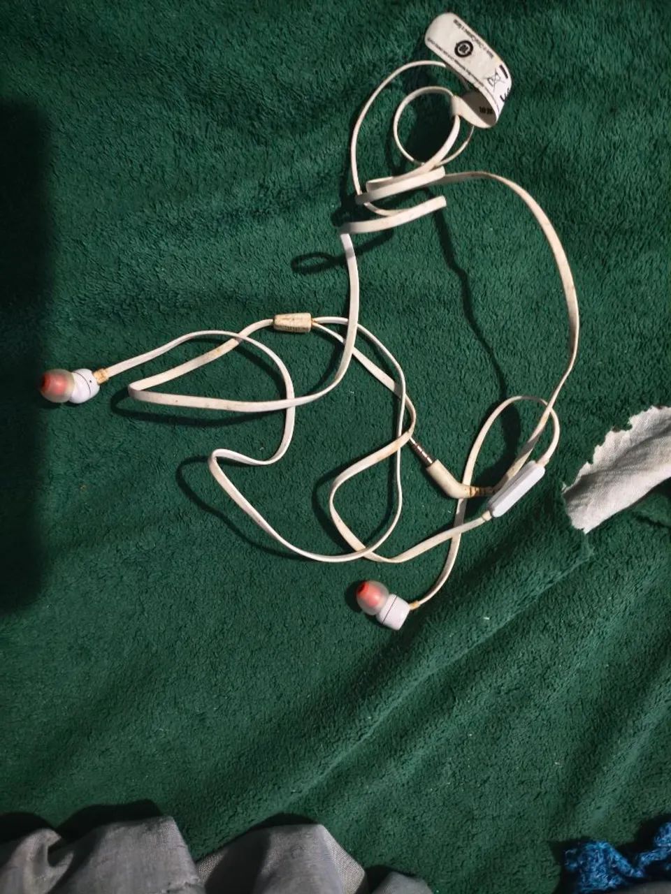 Fone de ouvido branco JBL 100% original P2 - Foto 2