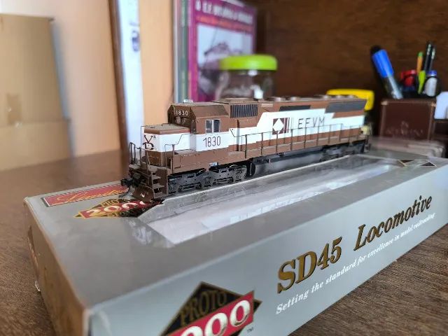 LOCOMOTIVA PROTO2000 HO - CUSTOMIZADA DDM 45 # 1830 - Foto 3