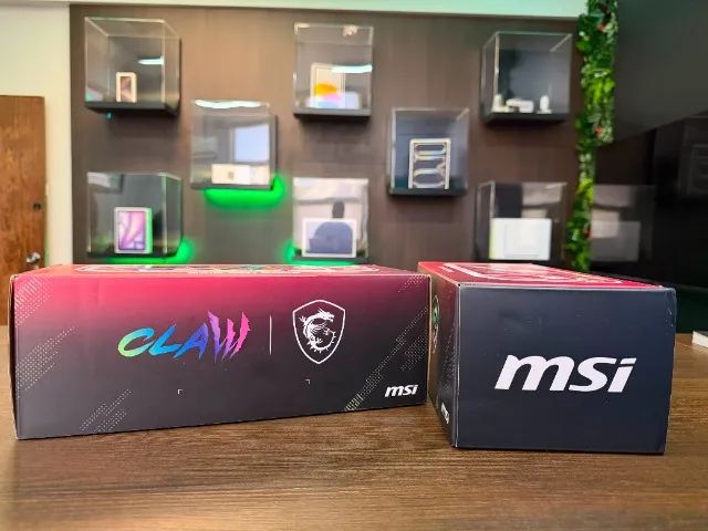 MSI CLAW A8 AMD Z2 EXTREME 24GB RAM 1TB SSD - NOVO - LACRADO -   BH SAVASSI  - Foto 3