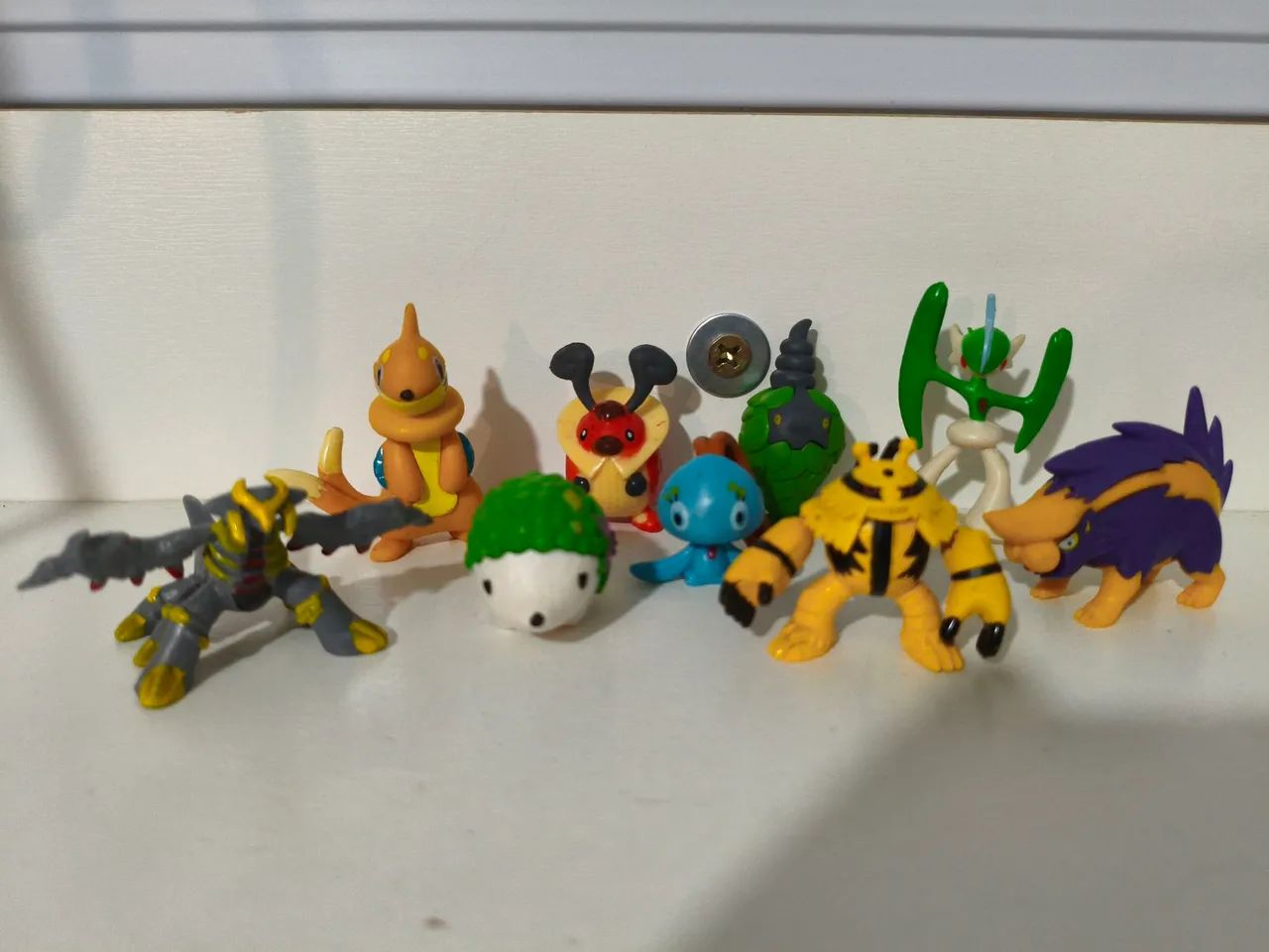 Lote 9 miniaturas Pokémon 4ª Geração (4C) - Foto 2
