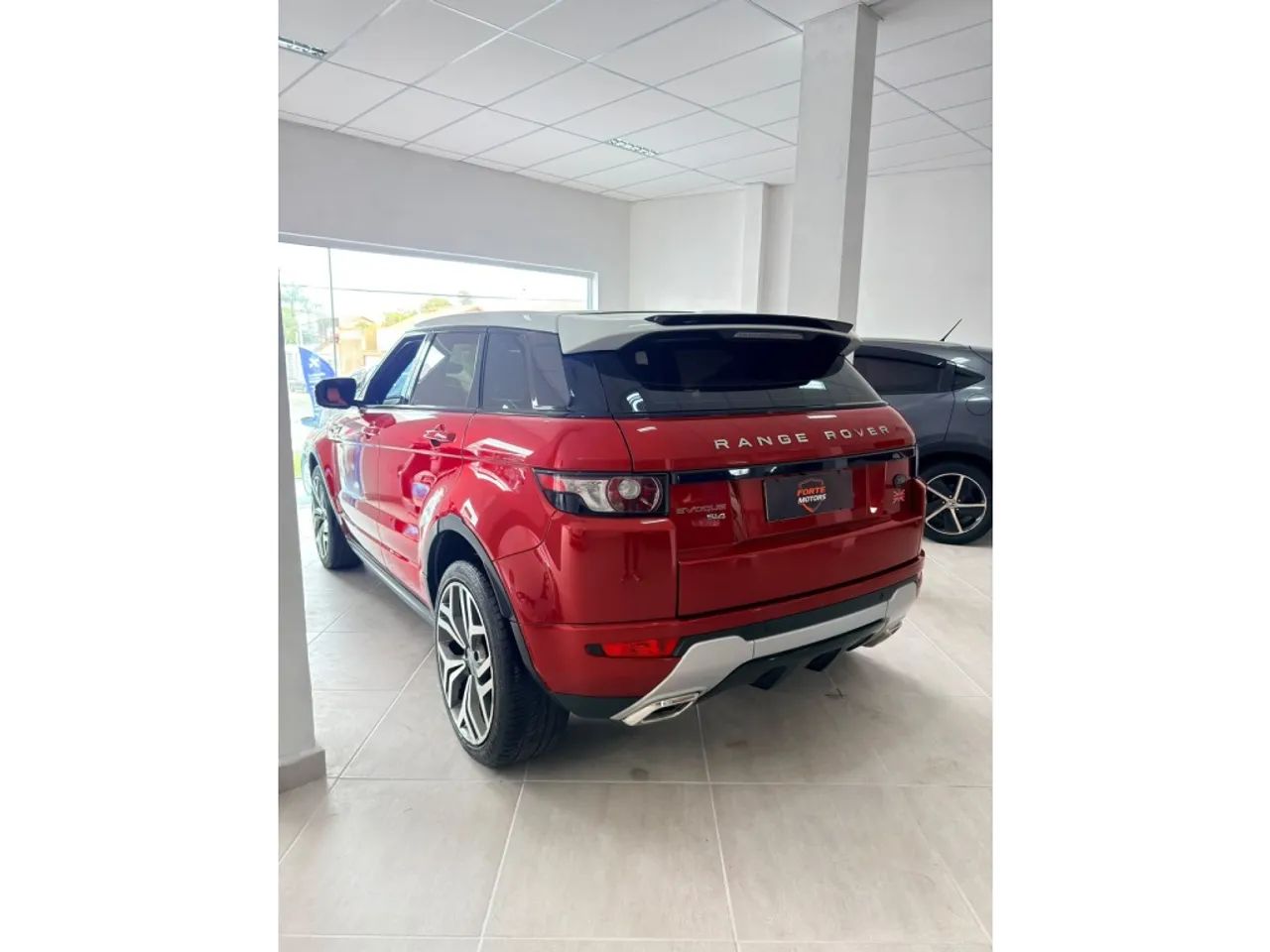 Land Rover Range Rover Evoque SI4 HSE Dynamic 2.0 Aut., foto 6 de 9