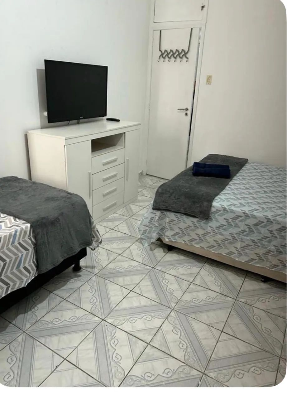 Alugo apartamento no coração de Copacabana a 200 metros da praia posto 5 - Foto 7