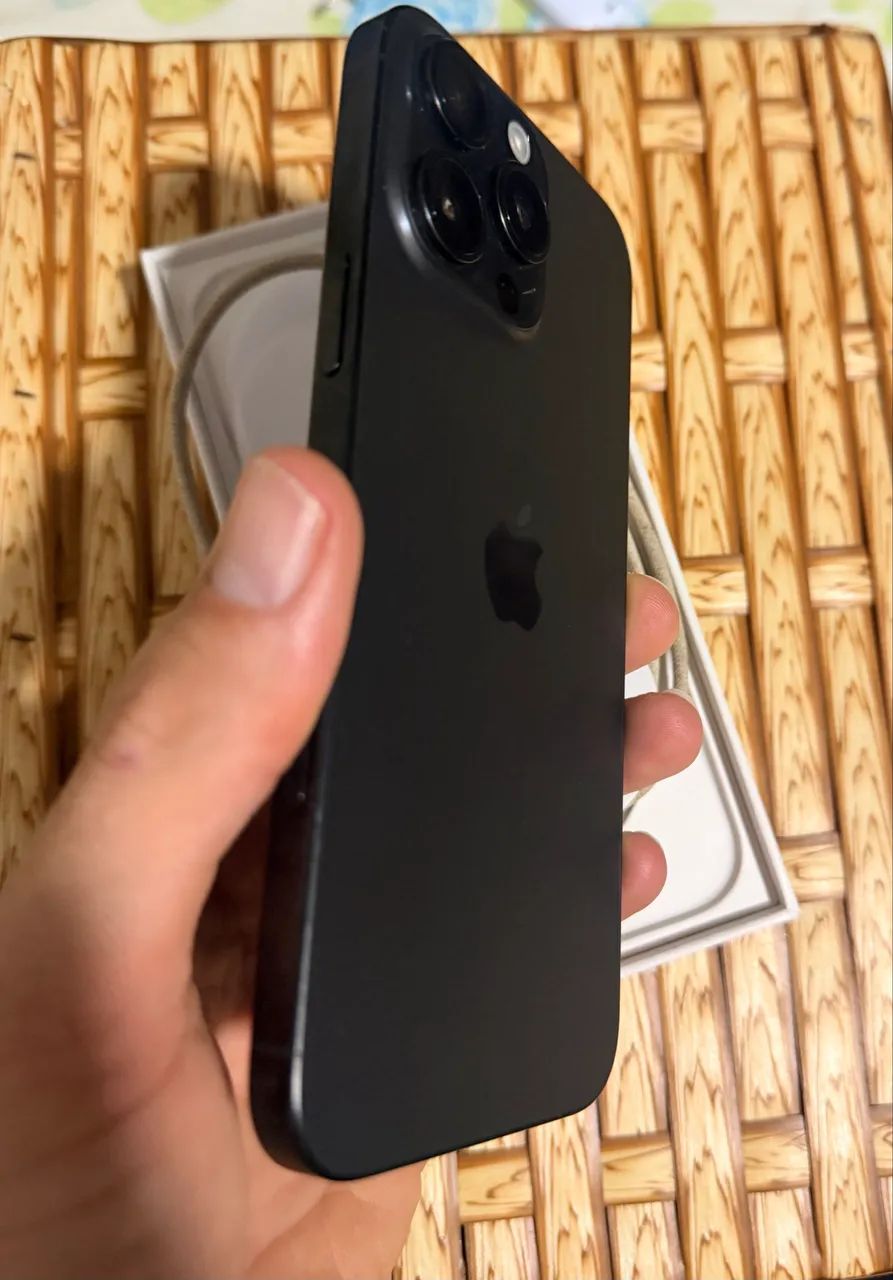IPHONE 16 PRO MAX 256gb - Foto 2