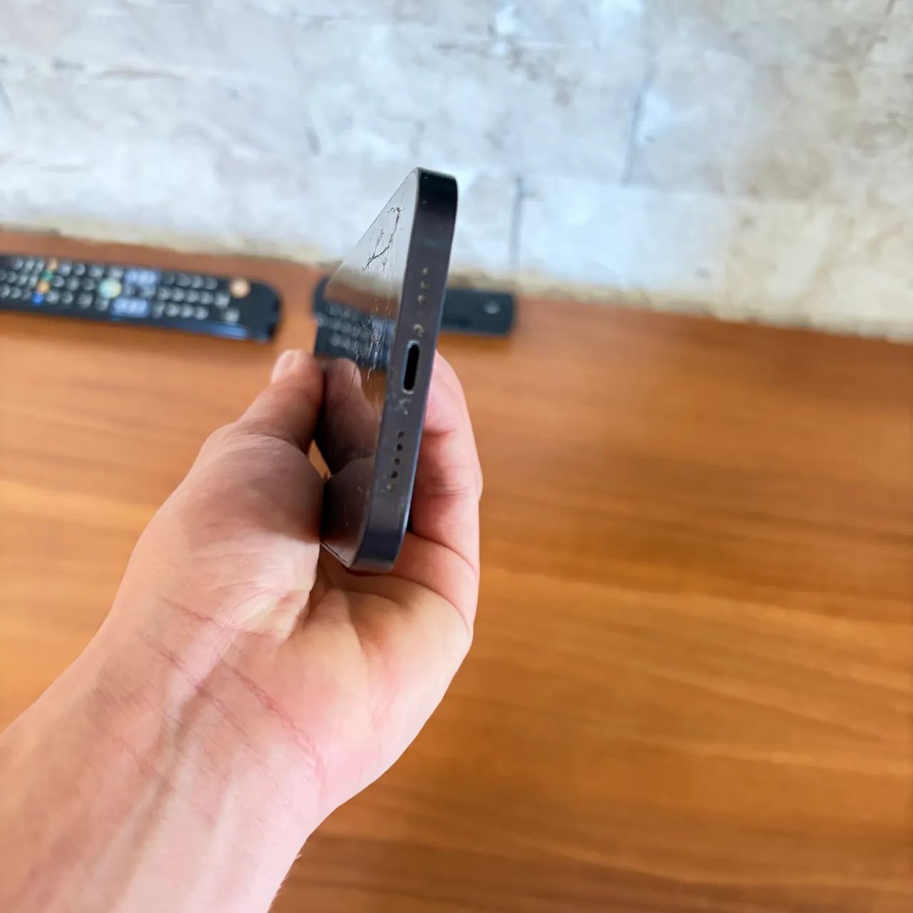 iPhone 12 64G - Foto 3