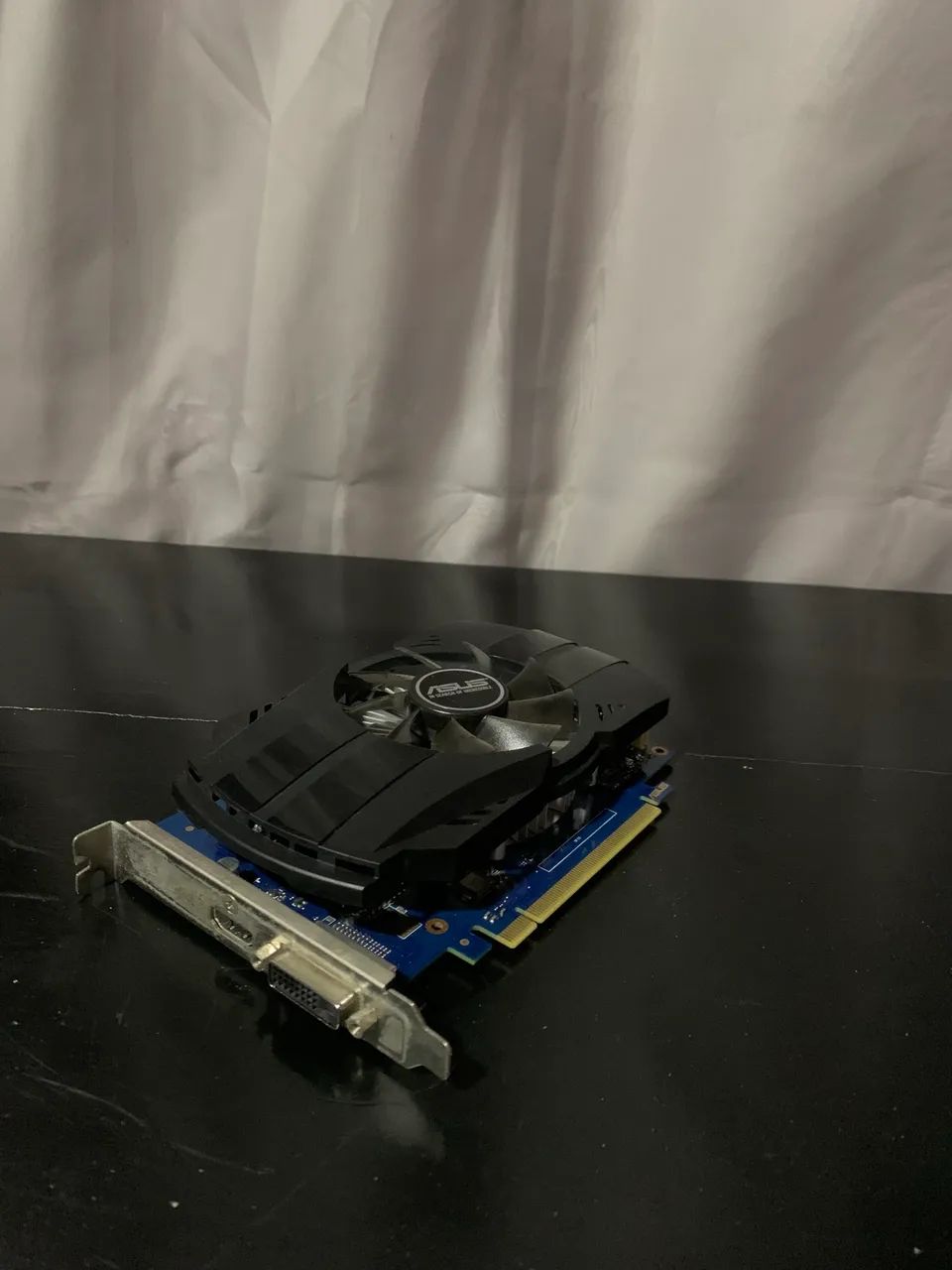 ASUS GeForce GT 1030 2GB DDR5 - Foto 5
