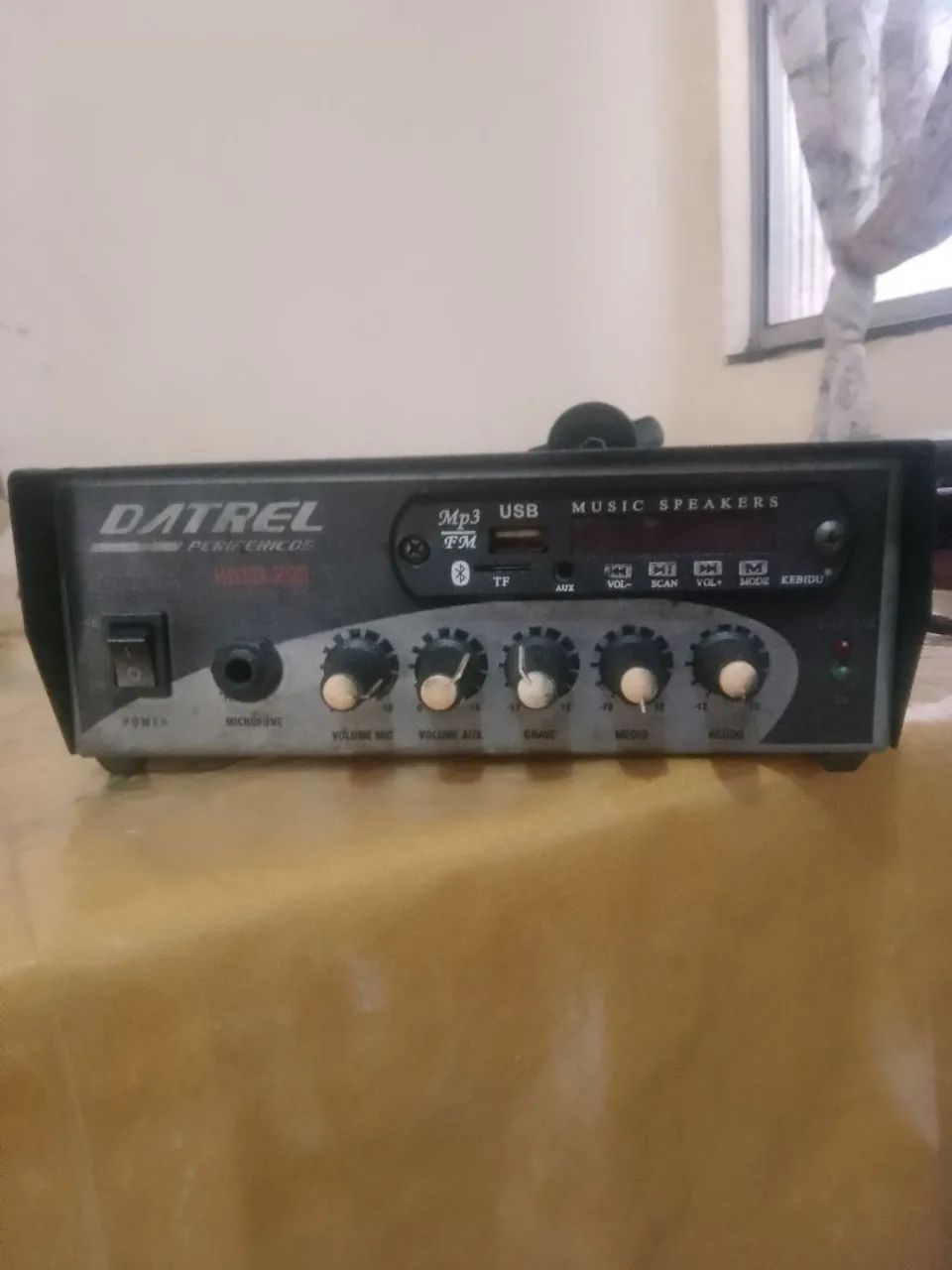 Amplificador datrel hdsd 200