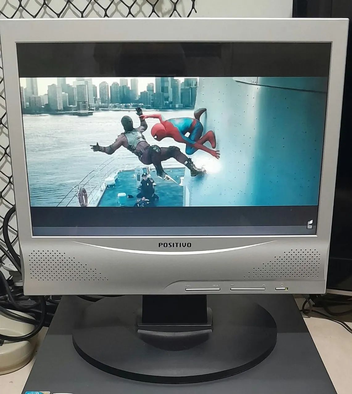 Monitor 14" Multimídia Positivo - Foto 2