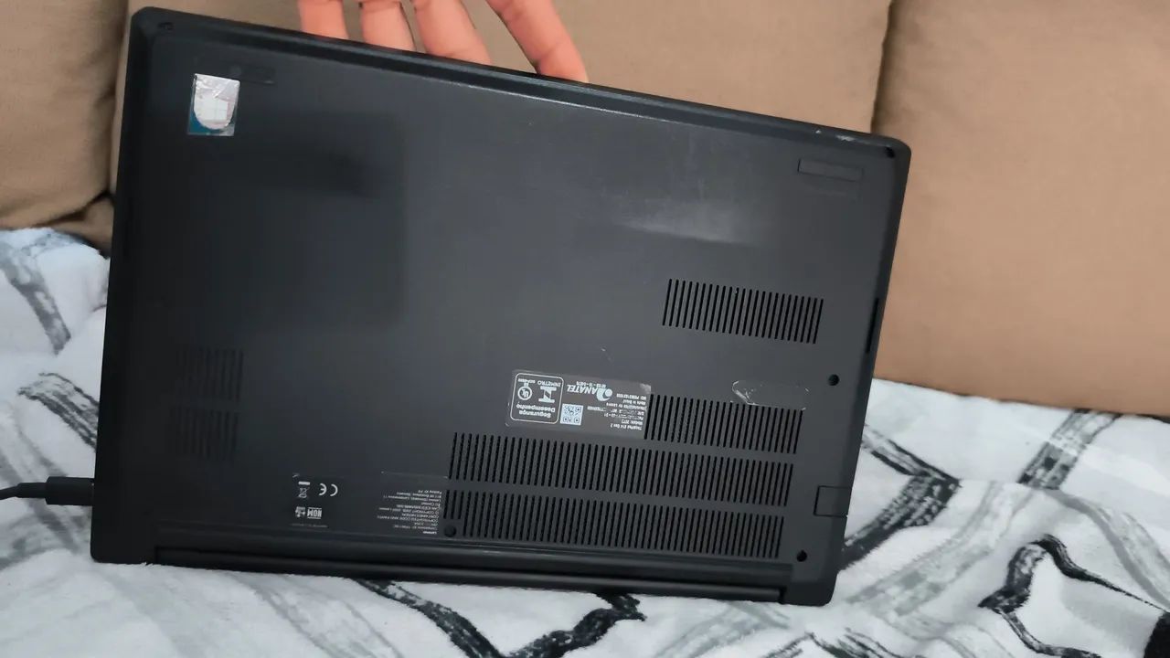 Thinhpad e14 - Foto 3