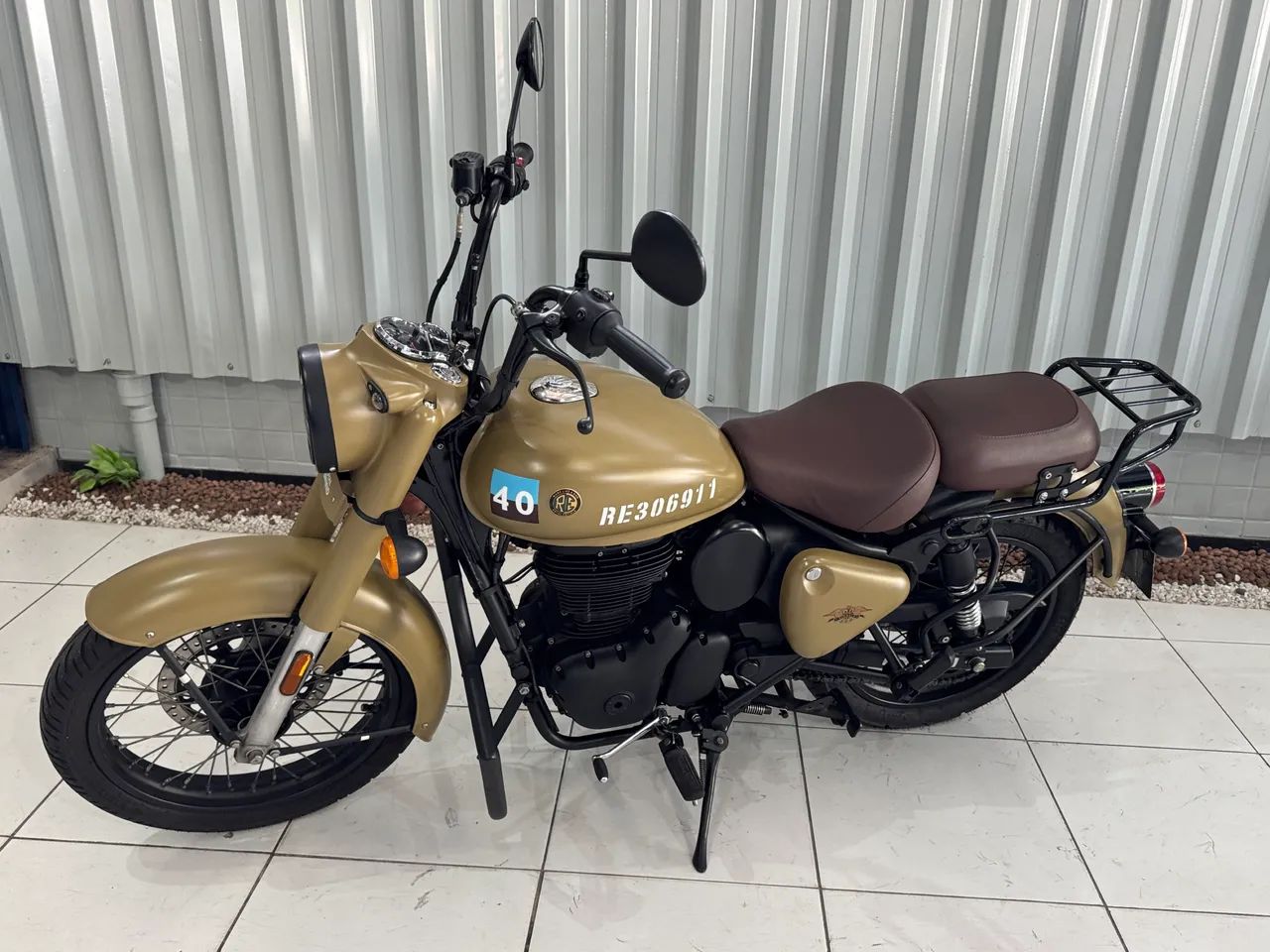 Royal Classic 350 2024 - Foto 4