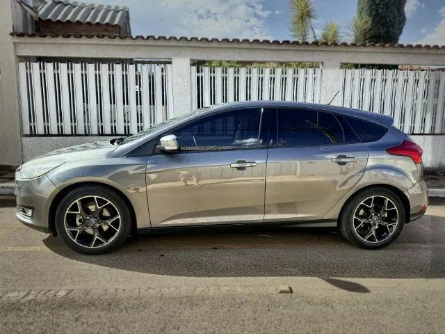 Ford Focus Focus 2.0 16V/SE/SE Plus Flex 5p Aut. 2016