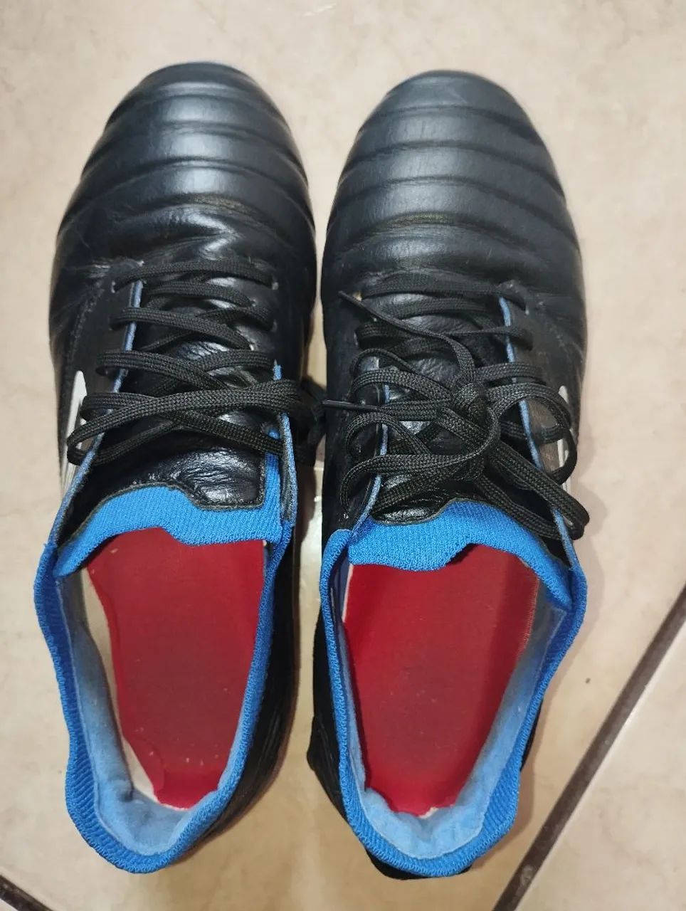 Chuteira original Umbro número 35  - Foto 5