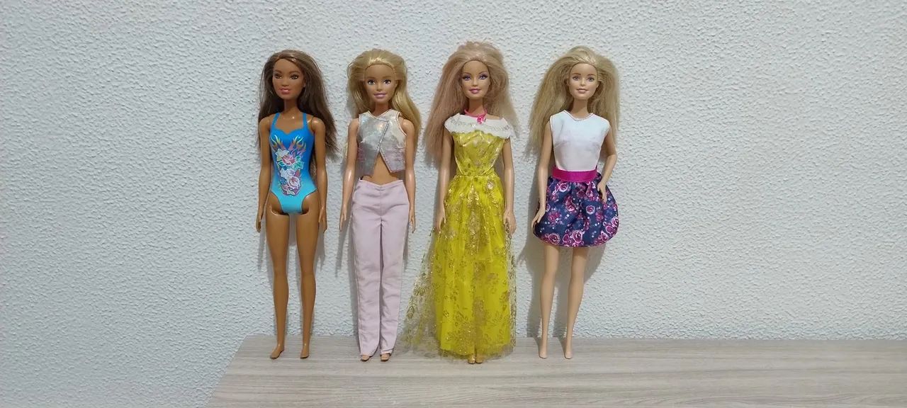 Lote 4 Barbies originais - Mattel