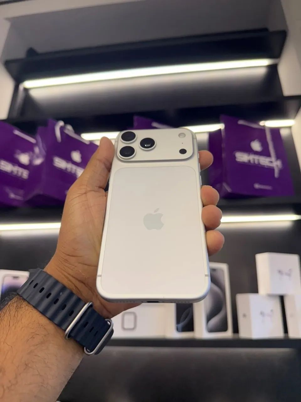iPhone 17 pro Max 256gb (semi novo)