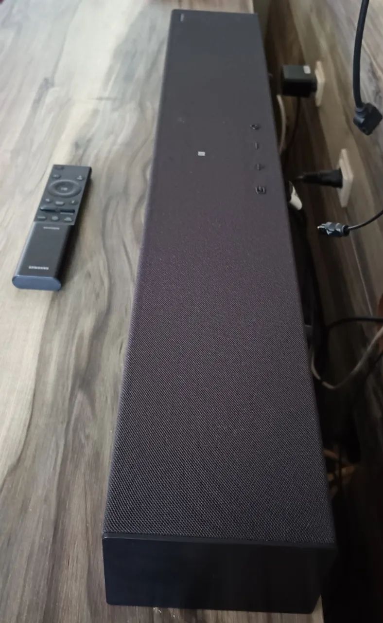 Soundbar Samsung HW-B400F