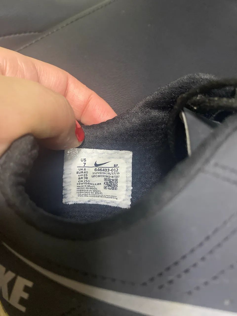 Chuteira nike futsal R$ 100 reais  - Foto 4