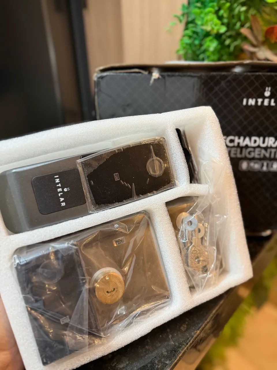 *Fechadura de porta com impressão digital* Intelar - Foto 2